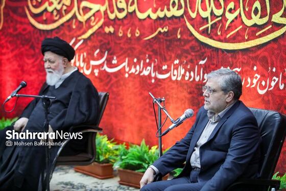 گزارش تصویری | دیدار کاروان اعزامی شهرداری مشهد به اربعین با نماینده ولی فقیه در خراسان رضوی