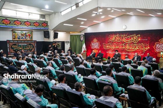 گزارش تصویری | دیدار کاروان اعزامی شهرداری مشهد به اربعین با نماینده ولی فقیه در خراسان رضوی