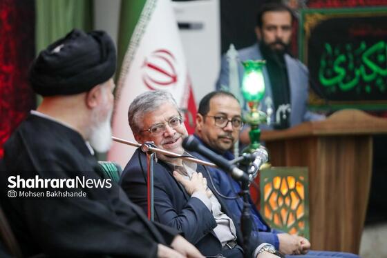 گزارش تصویری | دیدار کاروان اعزامی شهرداری مشهد به اربعین با نماینده ولی فقیه در خراسان رضوی