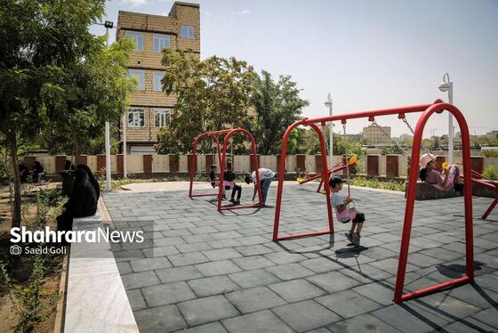 گزارش تصویری | آیین بهره‌برداری از بوستان قدس و آسفالت ۳۳ معبر عمومی در منطقه ۳ مشهد