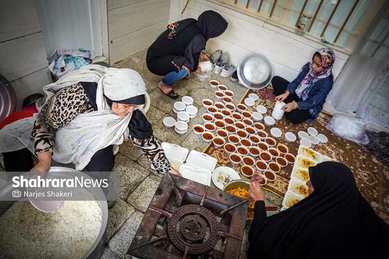 گزارش تصویری | روضه خانگی، سنتی به قدمت عزای سیدالشهدا
