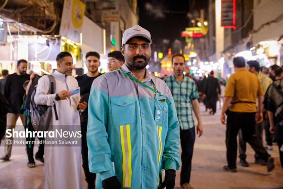 گزارش تصویری | خادمان فیروزه‌ای اربعین حسینی در نجف اشرف
