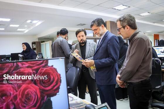 گزارش تصویری | بازدید مدیران استانی و شهری از روزنامه شهرآرا به مناسبت روز خبرنگار - ۳