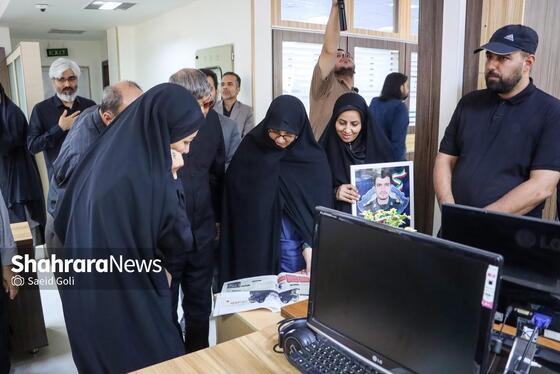 گزارش تصویری | بازدید مدیران استانی و شهری از روزنامه شهرآرا به مناسبت روز خبرنگار - ۳