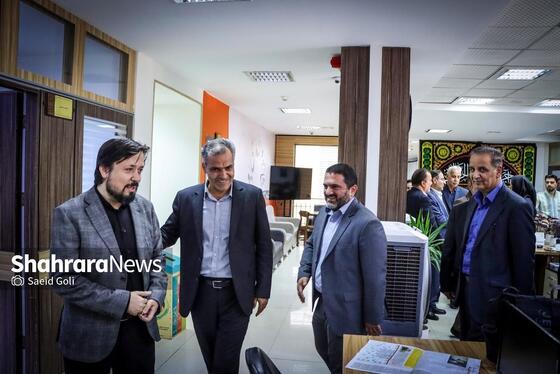 گزارش تصویری | بازدید مدیران استانی و شهری از روزنامه شهرآرا به مناسبت روز خبرنگار - ۳