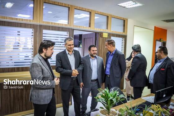 گزارش تصویری | بازدید مدیران استانی و شهری از روزنامه شهرآرا به مناسبت روز خبرنگار - ۳