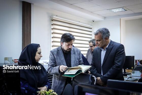 گزارش تصویری | بازدید مدیران استانی و شهری از روزنامه شهرآرا به مناسبت روز خبرنگار - ۳