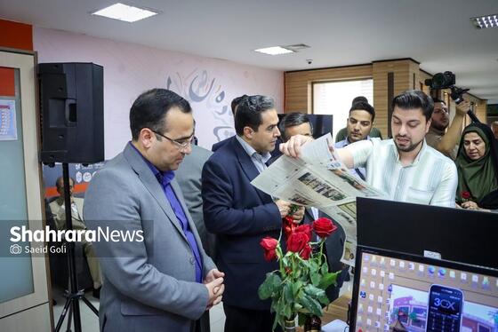 گزارش تصویری | بازدید مدیران استانی و شهری از روزنامه شهرآرا به مناسبت روز خبرنگار - ۳