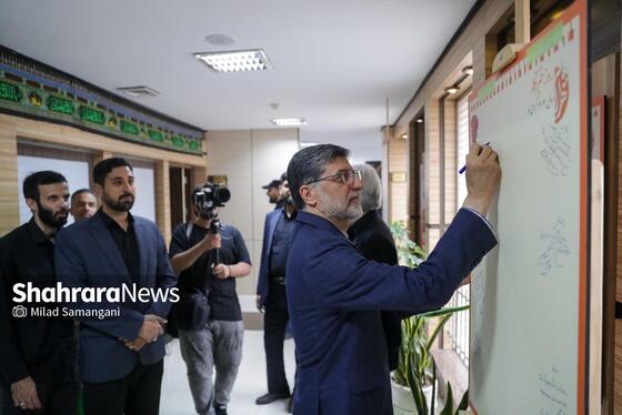 گزارش تصویری | بازدید مدیران استانی و شهری از روزنامه شهرآرا به مناسبت روز خبرنگار - ۳