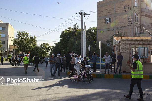 دیوار حائل شهرک پردیس و شهرک شهید بهشتی مشهد تخریب شد