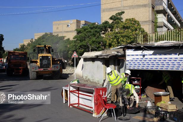 دیوار حائل شهرک پردیس و شهرک شهید بهشتی مشهد تخریب شد