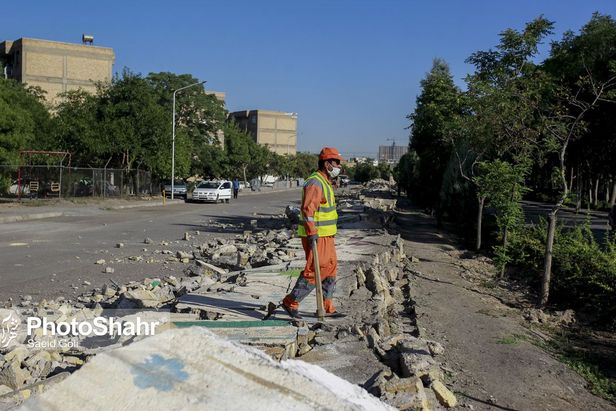 دیوار حائل شهرک پردیس و شهرک شهید بهشتی مشهد تخریب شد