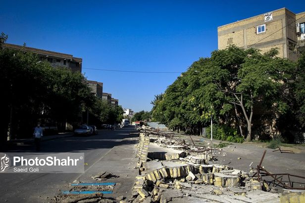 دیوار حائل شهرک پردیس و شهرک شهید بهشتی مشهد تخریب شد