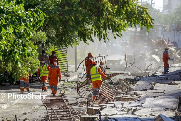 دیوار حائل شهرک پردیس و شهرک شهید بهشتی مشهد تخریب شد