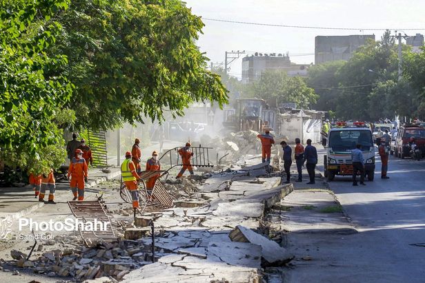 دیوار حائل شهرک پردیس و شهرک شهید بهشتی مشهد تخریب شد