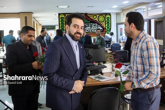 گزارش تصویری | ادامه بازدید مدیران استانی و شهری از موسسه فرهنگی شهرآرا به مناسبت روز خبرنگار