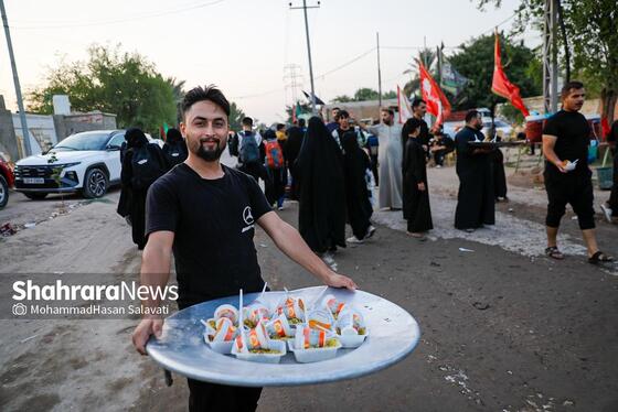 گزارش تصویری | زائران پیاده اربعین در طریق العلماء