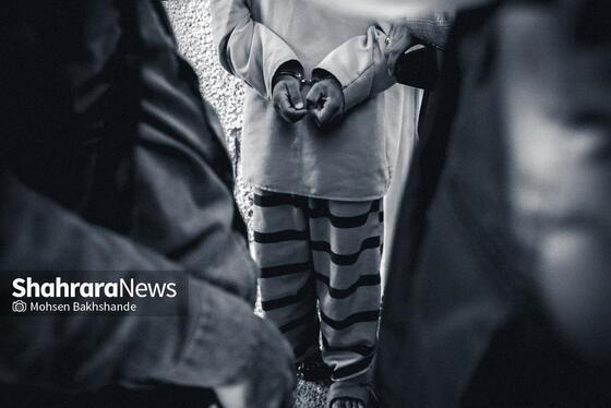 بازسازی صحنه قتل توسط قاتل ۱۹ ساله در مشهد: وسوسه شیطانی مرا  به محل جنایت کشاند + تصاویر