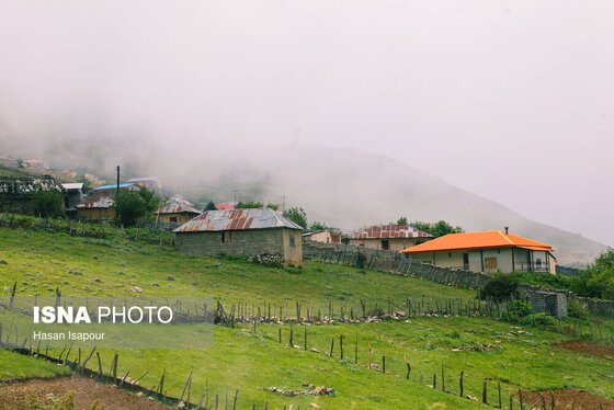 ایران زیباست | روستای «اِسپِرِز» سوادکوه بر فراز ابر‌ها