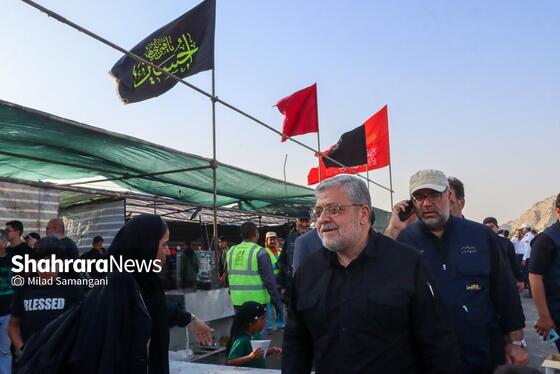 گزارش تصویری | بازدید شهردار مشهد از ارائه خدمات به زائران دهه آخر صفر