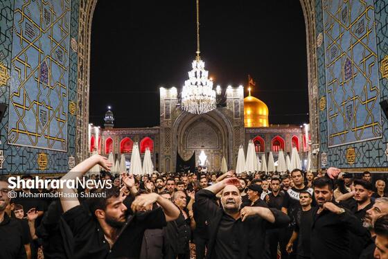 گزارش تصویری | «حسینیه حرم»، عزاداری سنتی اقوام استان‌های مختلف در حرم مطهر رضوی