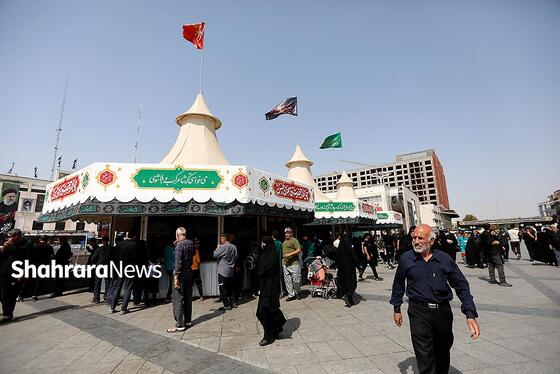 گزارش تصویری | موکب های خدمت رسان به زائران در روزهای پایان ماه صفر در عرصه میدان شهدا مشهد