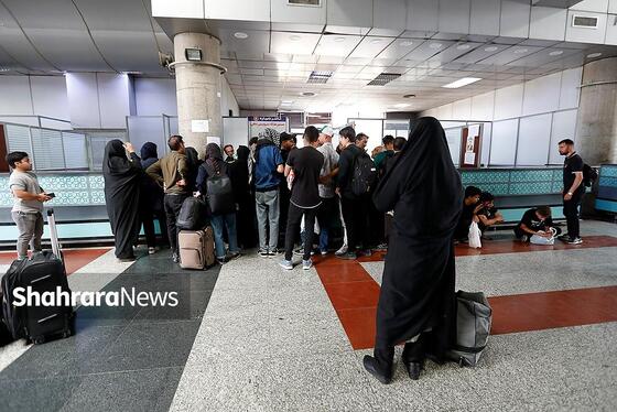 گزارش تصویری | موج بازگشت زائران از مشهد در پایانه مسافربری امام رضا(ع)