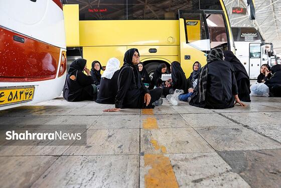 گزارش تصویری | موج بازگشت زائران از مشهد در پایانه مسافربری امام رضا(ع)