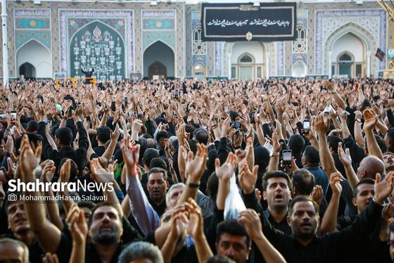 گزارش تصویری | مراسم چهارپایه خوانی شهادت حضرت رضا علیه السلام در حرم مطهر رضوی