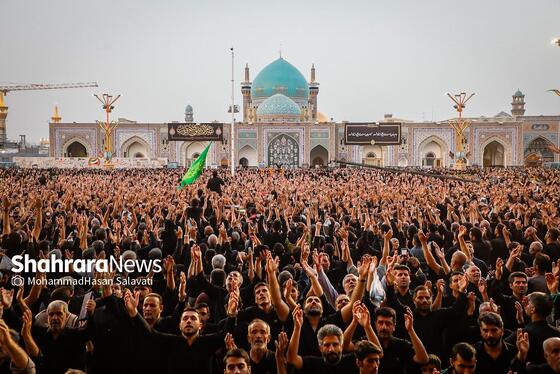 گزارش تصویری | مراسم چهارپایه خوانی شهادت حضرت رضا علیه السلام در حرم مطهر رضوی