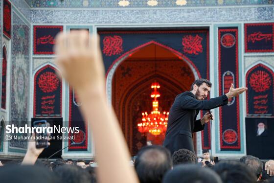 گزارش تصویری | مراسم چهارپایه خوانی شهادت حضرت رضا علیه السلام در حرم مطهر رضوی