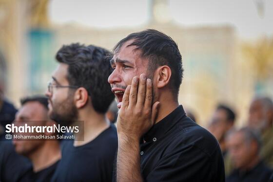 گزارش تصویری | مراسم چهارپایه خوانی شهادت حضرت رضا علیه السلام در حرم مطهر رضوی