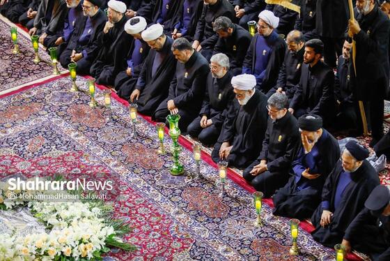 گزارش تصویری | آیین شام غریبان شهادت امام رضا(ع) در حرم رضوی