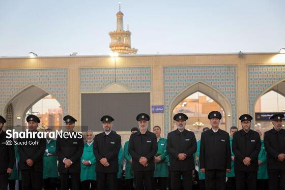 گزارش تصویری | آیین سنتی تعویض پوش ضریح مطهر امام رضا (ع)
