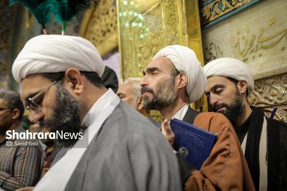 گزارش تصویری | آیین سنتی تعویض پوش ضریح مطهر امام رضا (ع)