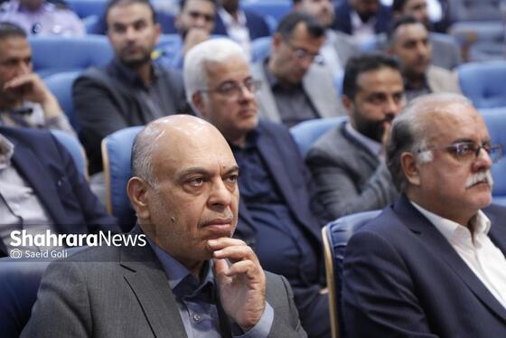 گزارش تصویری | آیین شکرانه خدمت و تقدیر ازدست‌اندرکاران و خدمتگزاران ستاد اربعین و دهه آخر صفر شهرداری مشهد