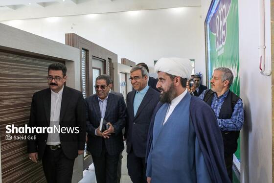 گزارش تصویری | بهره‌برداری از بزرگ‌ترین نیروگاه خورشیدی سقفی کشور