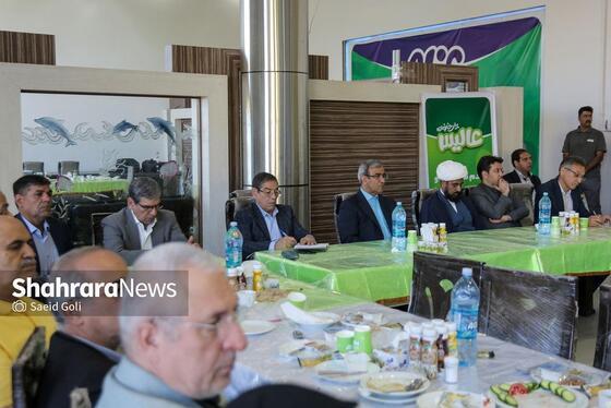 گزارش تصویری | بهره‌برداری از بزرگ‌ترین نیروگاه خورشیدی سقفی کشور