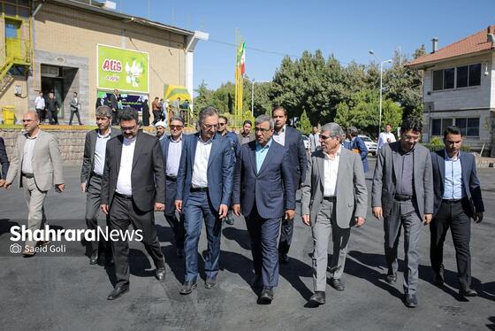 گزارش تصویری | بهره‌برداری از بزرگ‌ترین نیروگاه خورشیدی سقفی کشور