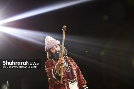 گزارش تصویری | ویژه‌برنامه «رصد ماه سرخ» در بوستان کوهسنگی مشهد