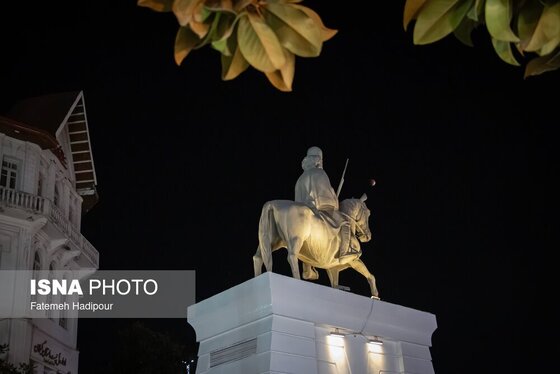 گزارش تصویری | ماه گرفتگی قرن - ایران