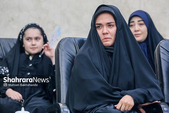 گزارش تصویری | دیدار آیت الله علم الهدی با خانواده شهدای هوافضای سپاه در جنگ ۱۲ روزه
