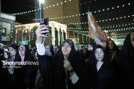 گزارش تصویری | جشن مردمی میلاد پیامبر اعظم (ص) و امام جعفر صادق (ع) در مشهد