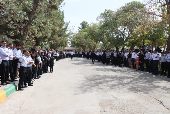 تشییع پیکر شهید «رضا فخریان»، آتش‌نشان فداکار، در حرم مطهر امام‌رضا (ع) مشهد + فیلم