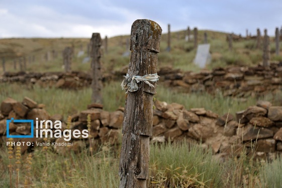 گزارش تصویری | قبرستان چوبی «باغلق»