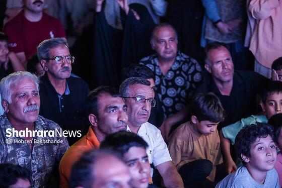 گزارش تصویری | تماشای مسابقه فینال کشتی احمد جوان در مشهد