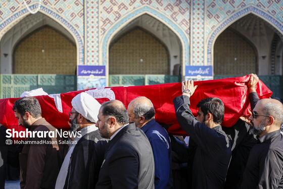 گزارش تصویری | تشییع پیکر مرحوم حجت الاسلام والمسلمین الهى خراسانى در حرم مطهر رضوی