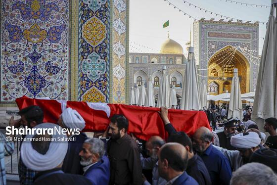 گزارش تصویری | تشییع پیکر مرحوم حجت الاسلام والمسلمین الهى خراسانى در حرم مطهر رضوی