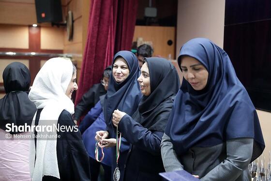 گزارش تصویری | اختتامیه مسابقات شطرنج کشوری دختران در مشهد