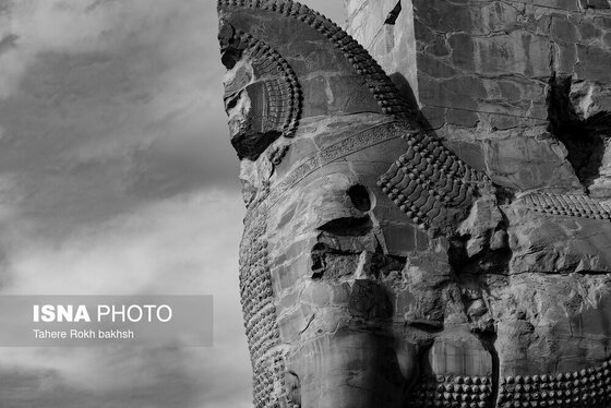 عکس‌های سیاه سفید از تخت جمشید